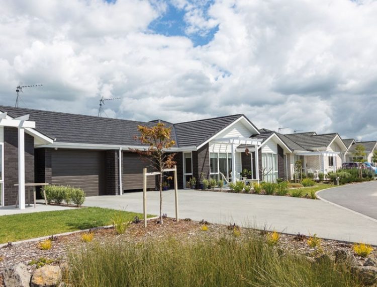 Karaka-Pines-Villages-best-quality-and-modern-retirement-villages-in-New-Zealand-image-gallery-slider-1