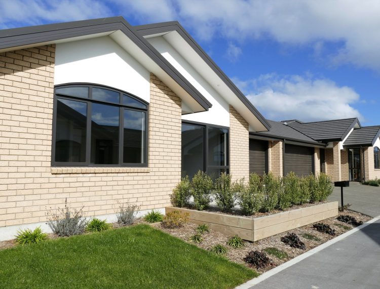 Woodcroft Petrie Duplex